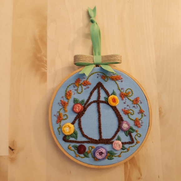 Hand Stitched Harry Potter Embroidery - Picture 8 of 15